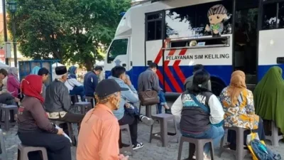 Warga Bekasi Merapat! SIM Keliling kamis 24 Juli 2025 Hadir di Komsen, KTP Mana Saja Diterima