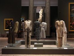 Armani Berpadu dengan Mahakarya Renaisans di Milan